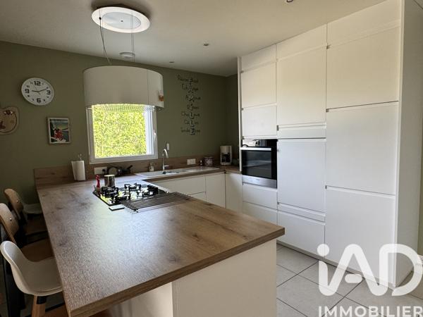 Maison à vendre 8 pièces 185 m² Cheffois