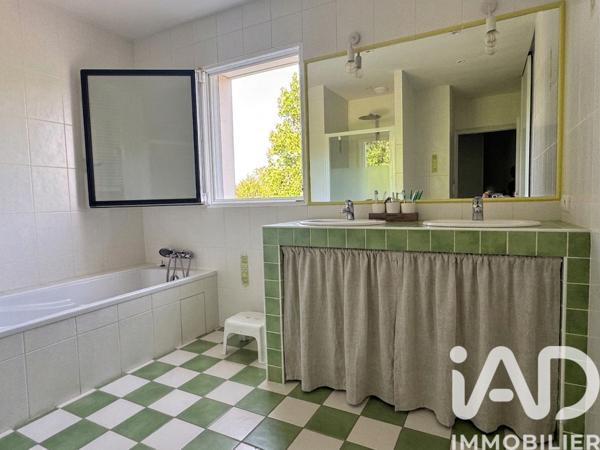 Maison à vendre 8 pièces 185 m² Cheffois