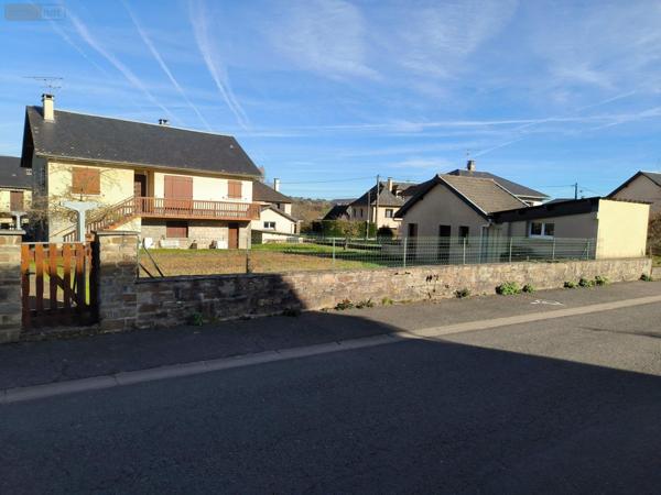 Maison individuelle à vendre à Rignac dans l'Aveyron (12390), ref : 1156