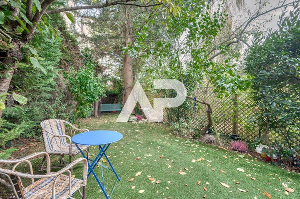 Maison Rueil-malmaison 6 pièce(s) 133.43 m2 €1 080 000 ** - Référence 19461