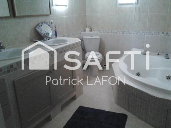 VILLA, BELLES PRESTATIONS, SAINT ANDRE DE SANGONIS