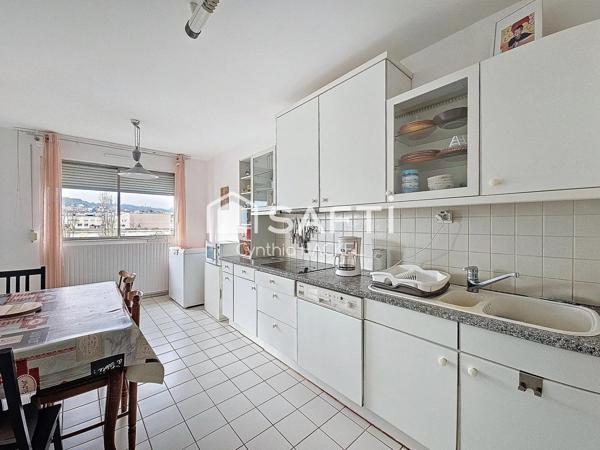 Investissement locatif – Appartement T5 de 100,97 m² vendu loué