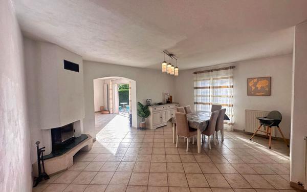 Maison à vendre    7 pièces •  La Seyne-sur-Mer