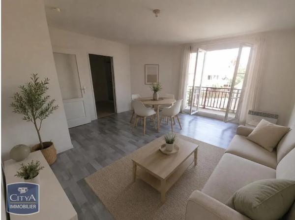 Appartement à louer 2 pièces 43.88m² Gaillon (27600)