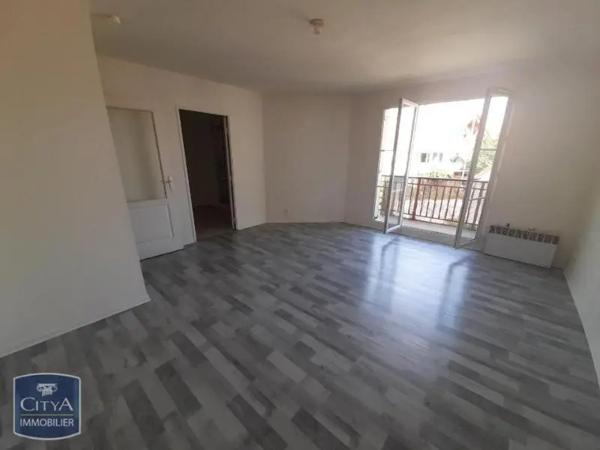 Appartement à louer 2 pièces 43.88m² Gaillon (27600)
