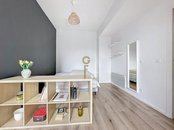 Au coeur du vieux Lille, élégant T1 bis  avec  cave
