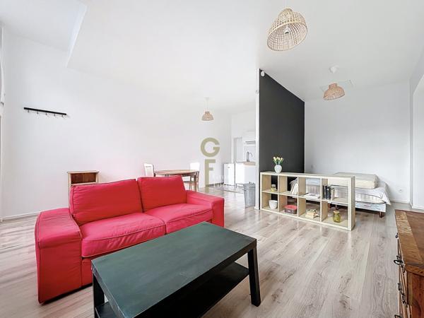 Au coeur du vieux Lille, élégant T1 bis  avec  cave