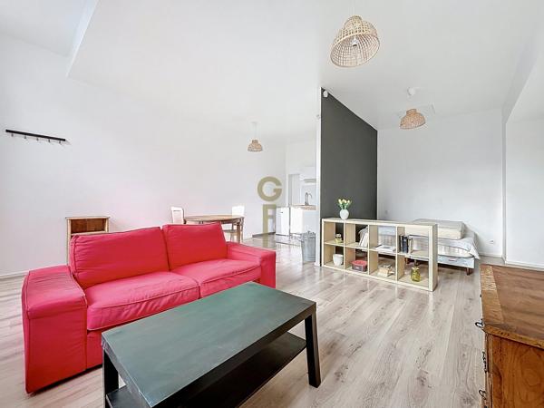 Au coeur du vieux Lille, élégant T1 bis  avec  cave