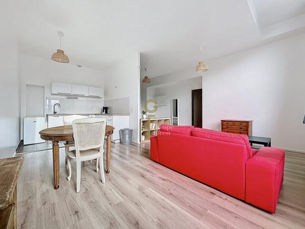 Au coeur du vieux Lille, élégant T1 bis  avec  cave