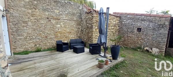 Maison 9 pièces de 213 m² à Chantonnay (85110)