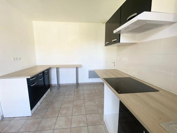 Maison à vendre 4 pièces à Saint-Chamas