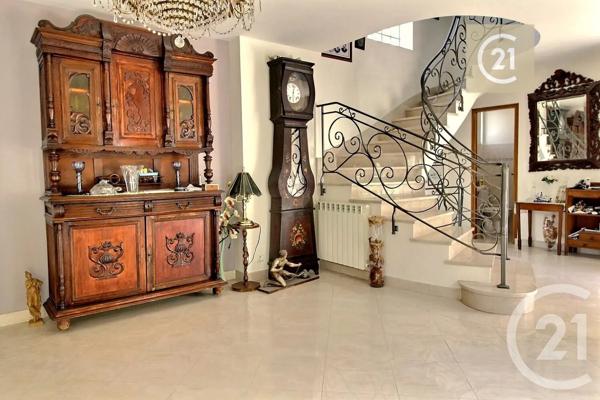 Maison à vendre  5 pièces - 192,23 m 2   LE RAINCY  - 93