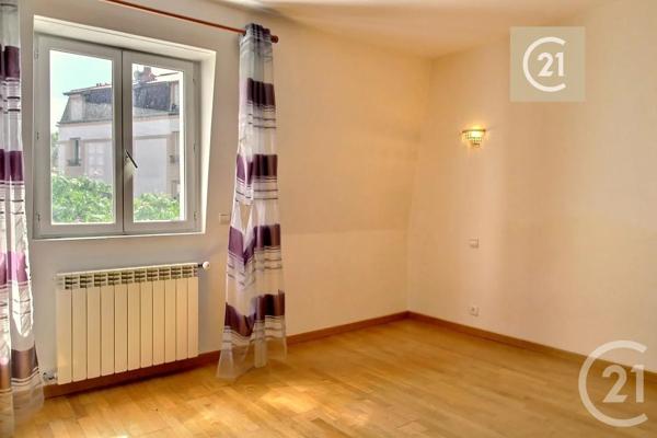 Maison à vendre  5 pièces - 192,23 m 2   LE RAINCY  - 93