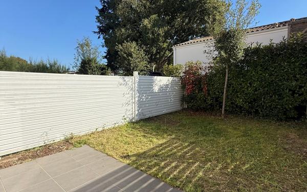 Maison à louer    3 pièces •  Saint-Médard-en-Jalles