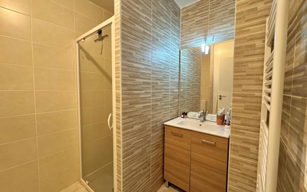 Maison à louer    3 pièces •  Saint-Médard-en-Jalles