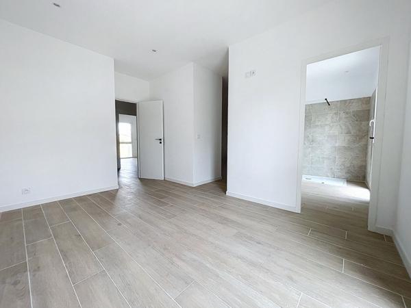 Maison Neuve 4 pièce(s) 90 m2