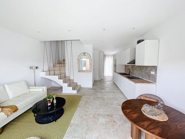 Maison Neuve 4 pièce(s) 90 m2