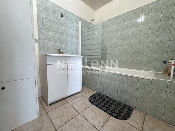 Appartement F4-F5 de 110 m² avec ascenseurs - Etampes, centre-ville