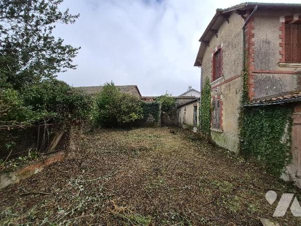 LE LOROUX BOTTEREAU maison de Maître