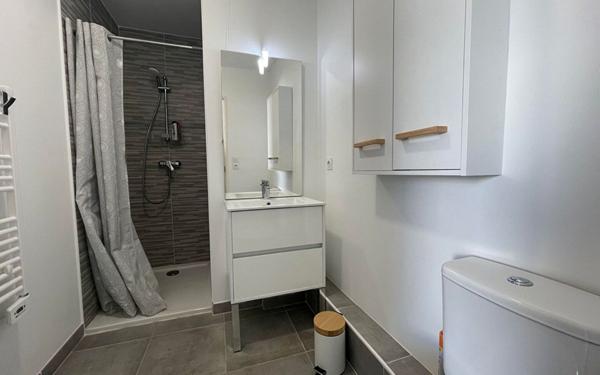 Appartement à louer    1 pièce • 25,11 m2 Toulon
