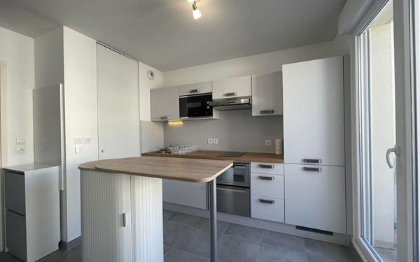 Appartement à louer    1 pièce • 25,11 m2 Toulon