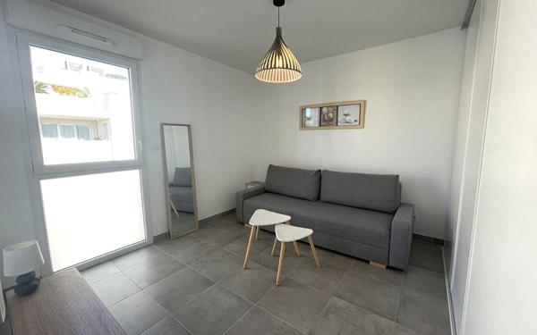 Appartement à louer    1 pièce • 25,11 m2 Toulon