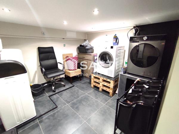 A Homécourt, charmante maison rénovée de 105 m2, 4 chambres, terrasse, jardin