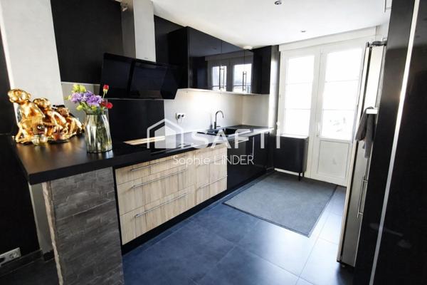 A Homécourt, charmante maison rénovée de 105 m2, 4 chambres, terrasse, jardin