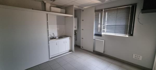 Entrepôt / local industriel Doue En Anjou 1346.50 m2