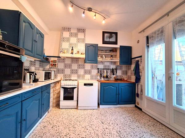 Maison à vendre à Saint André, 155 m², 3 faces, 6 pièces, 4 chambres, piscine