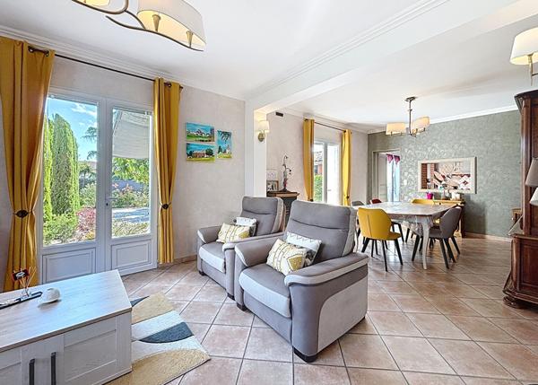 Charmante maison de 165 m² avec combles aménageables Montauban secteur Birac