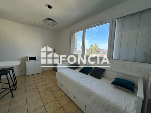 Location Studio meublé 16.92 m² - RESIDENCE DELTA Agen 47000