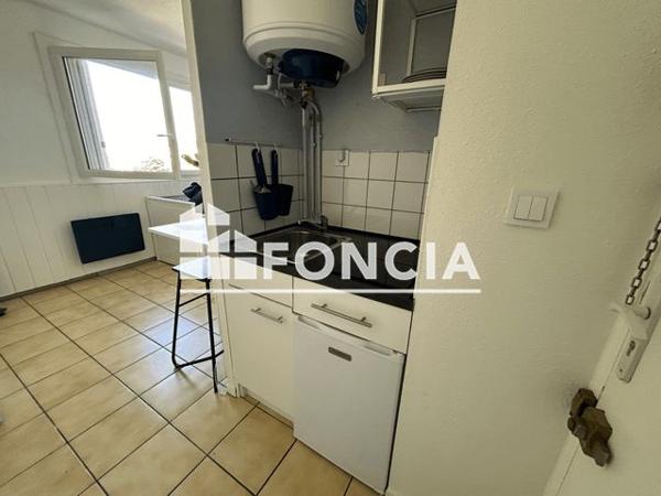 Location Studio meublé 16.92 m² - RESIDENCE DELTA Agen 47000