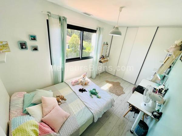 Superbe villa T5 2017 avec piscine à Canohes