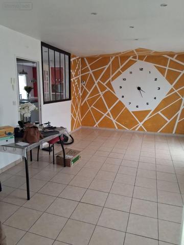 Maison de ville à vendre à La Flèche dans la Sarthe (72200), ref : 360   
la fleche