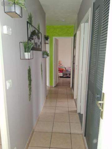 Maison de ville à vendre à La Flèche dans la Sarthe (72200), ref : 360   
la fleche