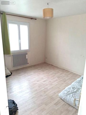 Maison de ville à vendre à La Flèche dans la Sarthe (72200), ref : 360   
la fleche