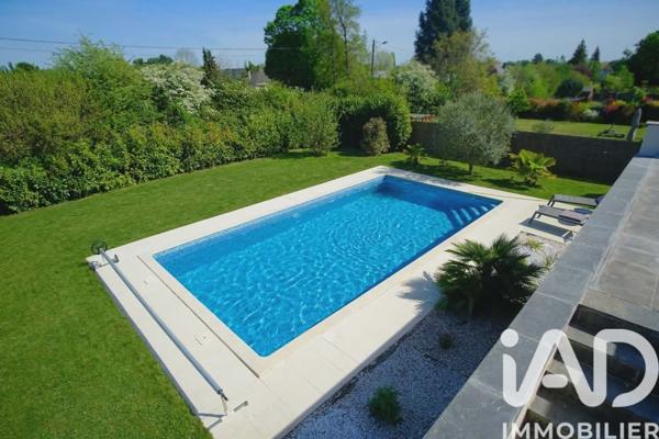 Maison à vendre 7 pièces 218 m² Luynes