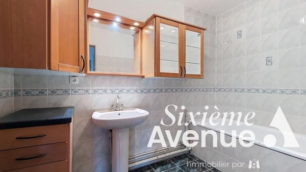 Appartement 5 pièces 97.6 m2
