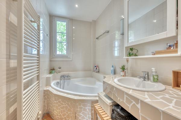 Appartement Le Perreux Sur Marne en étage avec jardin privatif