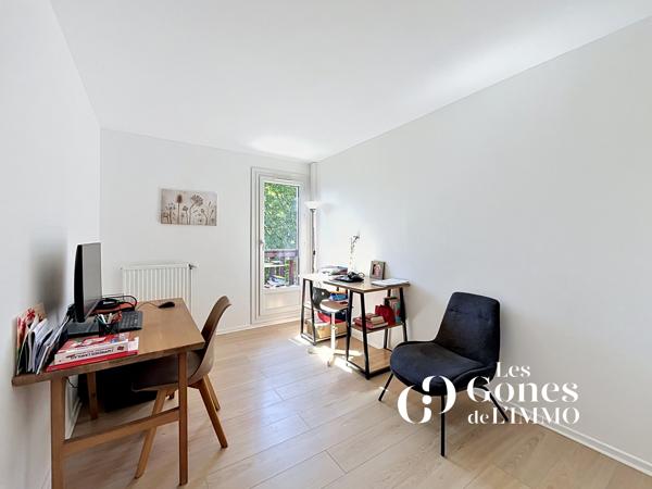 Maison 4 pièce(s) 3 chambre(s) 101 m²