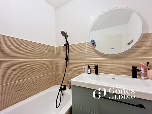 Maison 4 pièce(s) 3 chambre(s) 101 m²