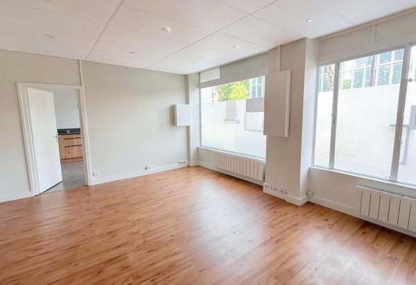 Bureaux à vendre Neuilly-sur-Seine avec jardin privatif et vue Seine
