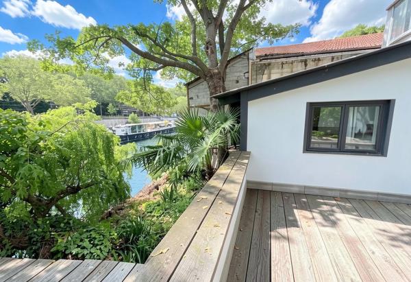 Bureaux à vendre Neuilly-sur-Seine avec jardin privatif et vue Seine