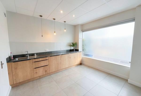 Bureaux à vendre Neuilly-sur-Seine avec jardin privatif et vue Seine