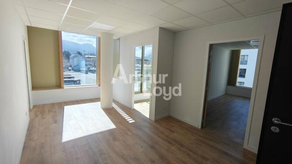 Local de 83 m² – Idéal Professions Médicales ou Libérales