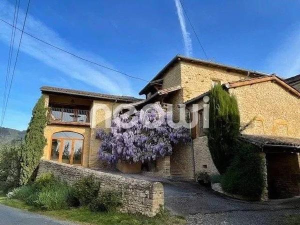 Bijou en Pierres Dorées | Vue campagne beaujolaise | 5 chambres |