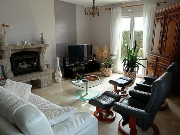 Maison à ISIGNY-LE-BUAT, 50540 - 9 pièces 242m²