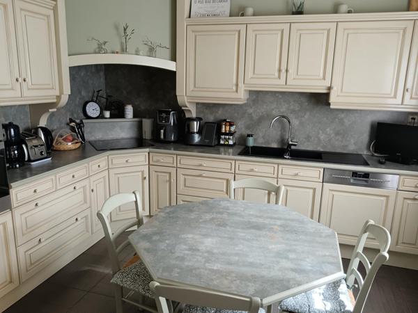 Maison à ISIGNY-LE-BUAT, 50540 - 9 pièces 242m²