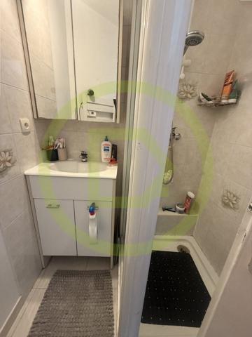 Immeuble à ANAIS (16560)